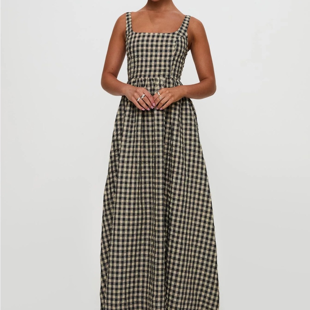 Princess Polly Black and Cream Check Maxi Dress - Picture 3 of 4
